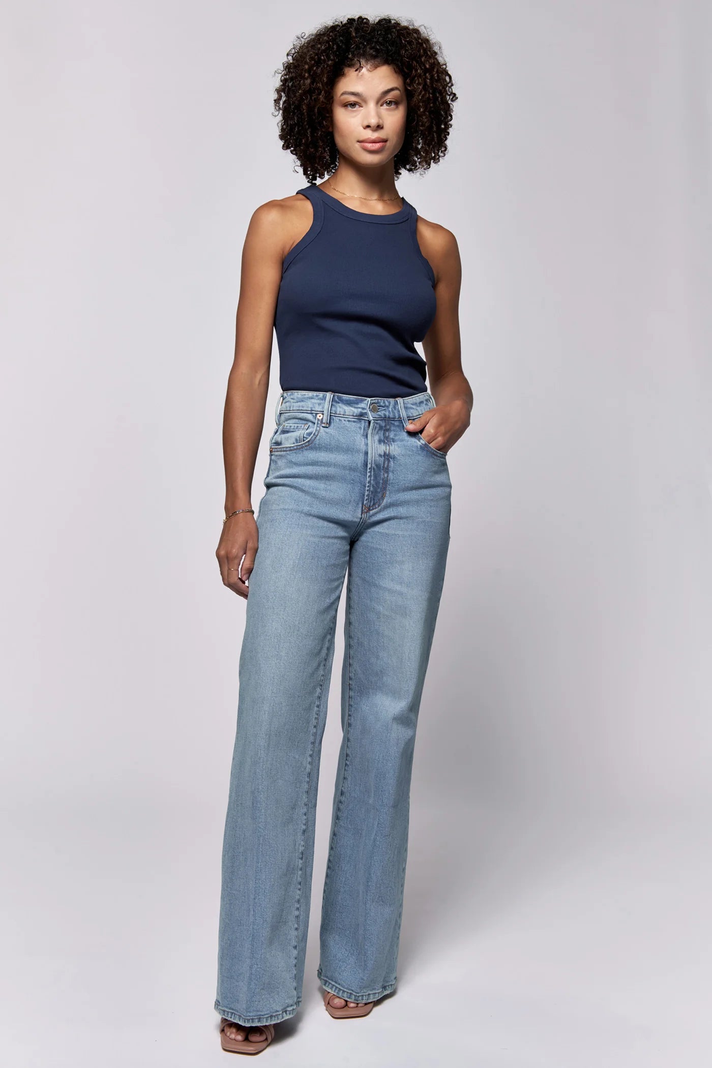 Fiona Mid Rise Clean Hem Jean