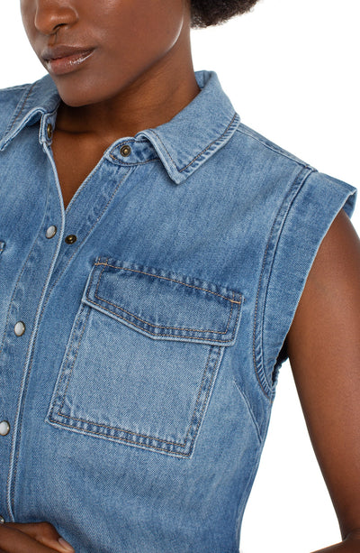 Sleeveless Shirt With Pockets