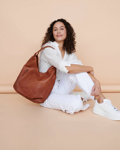 Camila Handcrafted Leather Shoulderbag Bags